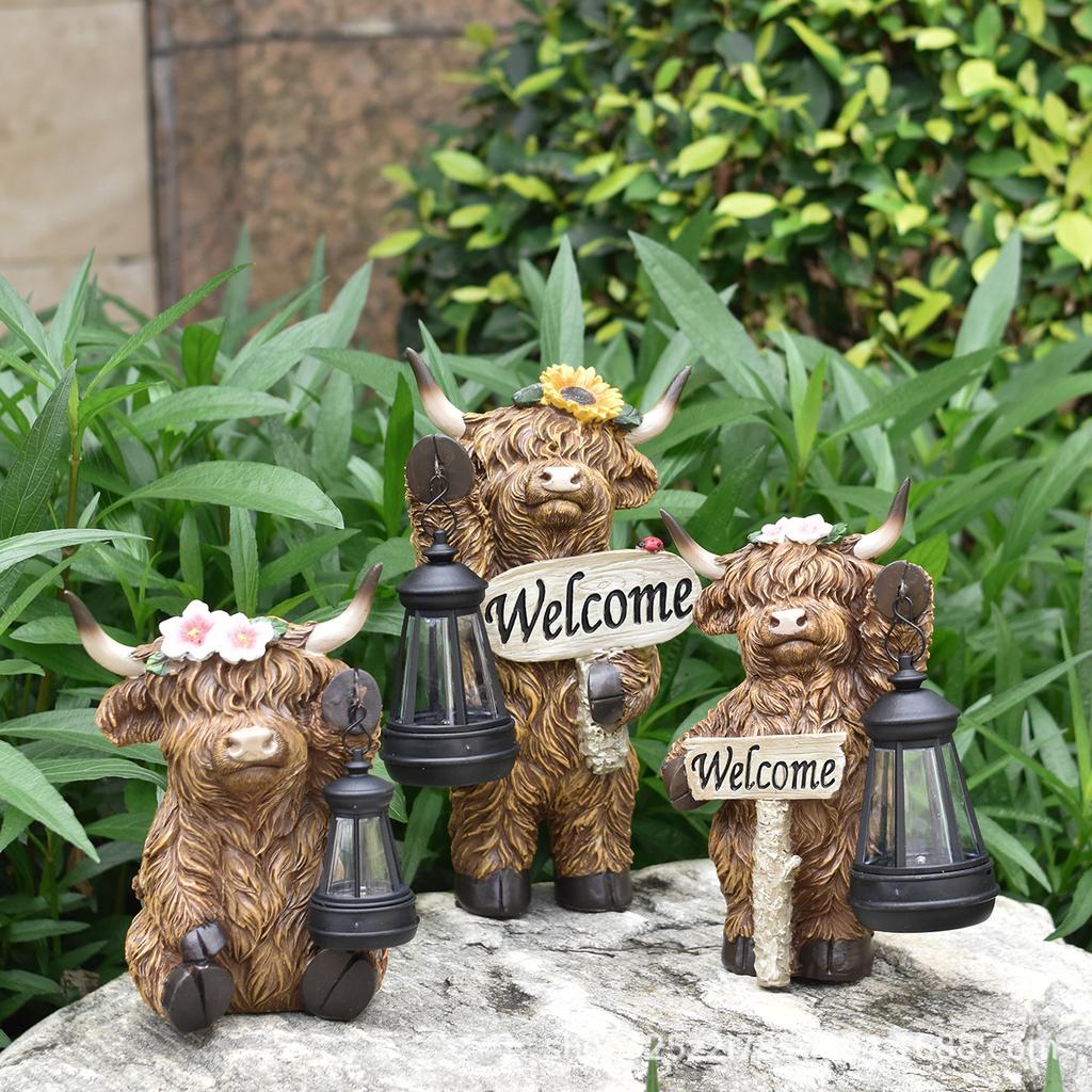 JYL TS/143,Solar Highland Cow Figurine Yak Garden Statue Outdoor Garden Decor Resin Craft