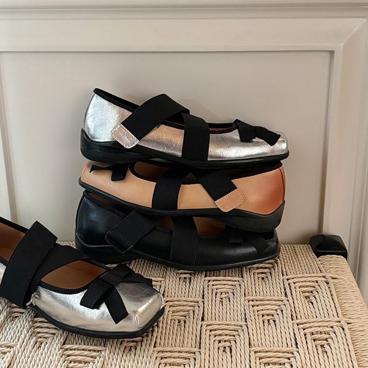 Japanese Mary Jane Shoes 2025 New Ballet Shoes Velcro Bow Retro Square Head Flat Sole Shoes Women