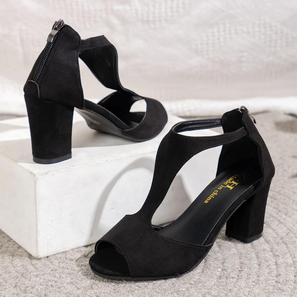 Új egyszerű és divatos hátsó cipzáras Fishmouth cipők Női nyári oldalsó tűsarkú római szandálok Designer szandálok