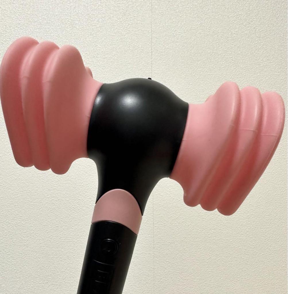 [USED] Price Reduced! BLACKPINK Light Stick Ver.2 with Premium Bonus