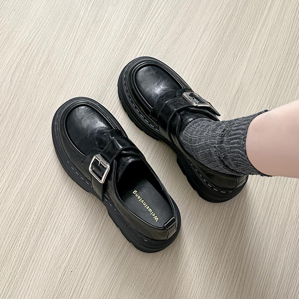 Thick-soled women's autumn and winter buckle strap vintage small leather shoes collegiate style single shoes