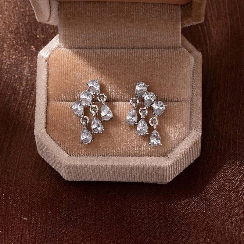 Super Flash Row Diamond Fashion Simple Double Row Water Drop Earrings High Sense Femininity Light Luxury Silver Needle Earrings Fashion Earrings