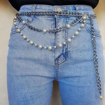 אביזרים – רצועות וחגורות לנשים