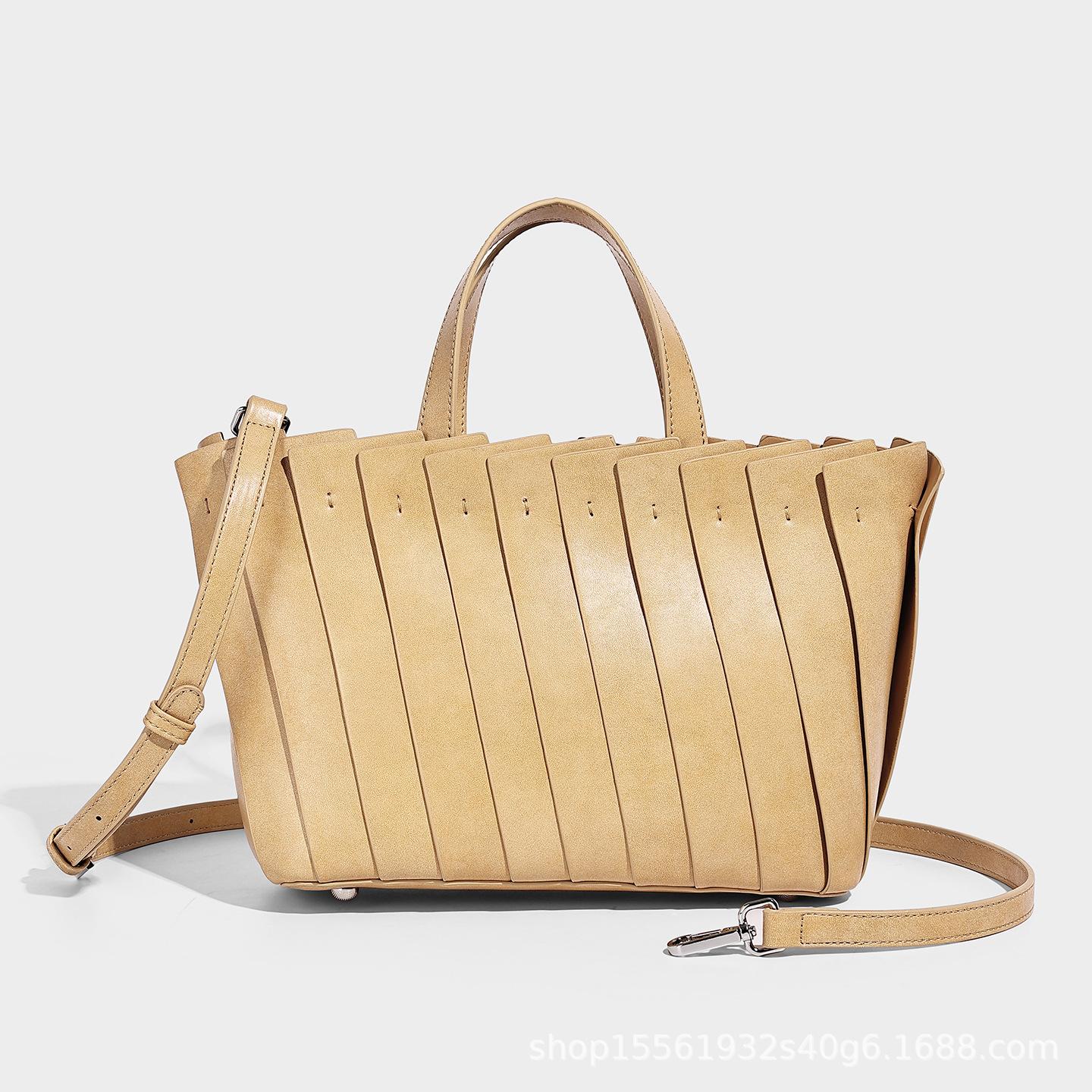 Elegant and Fashionable Women s Handbag, Women s New Style Artistic Retro Splicing Single Shoulder Crossbody Women s Bag, High-end Feeling