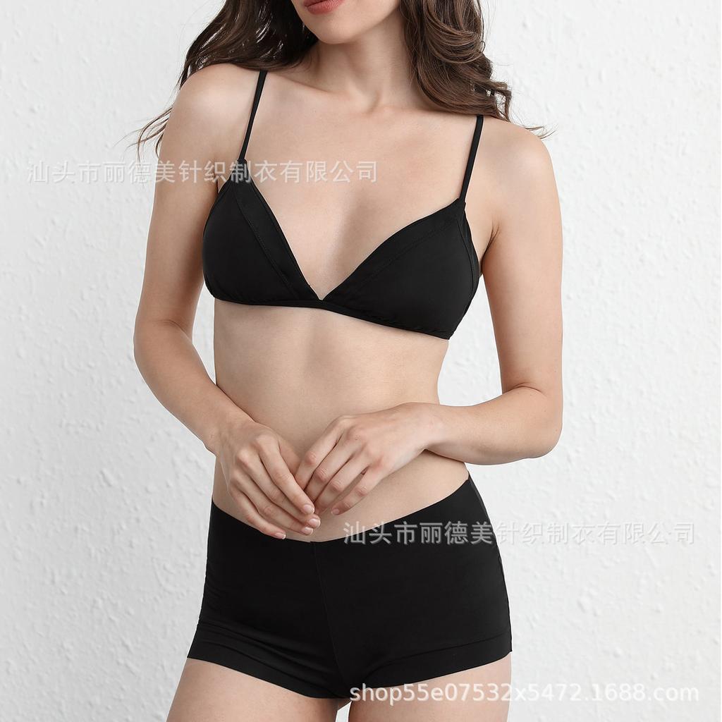 European and American Underwear Women's Sexy Deep V Big Breasts Show Small Beautiful Back French Triangle Cup No Steel Ring Bra