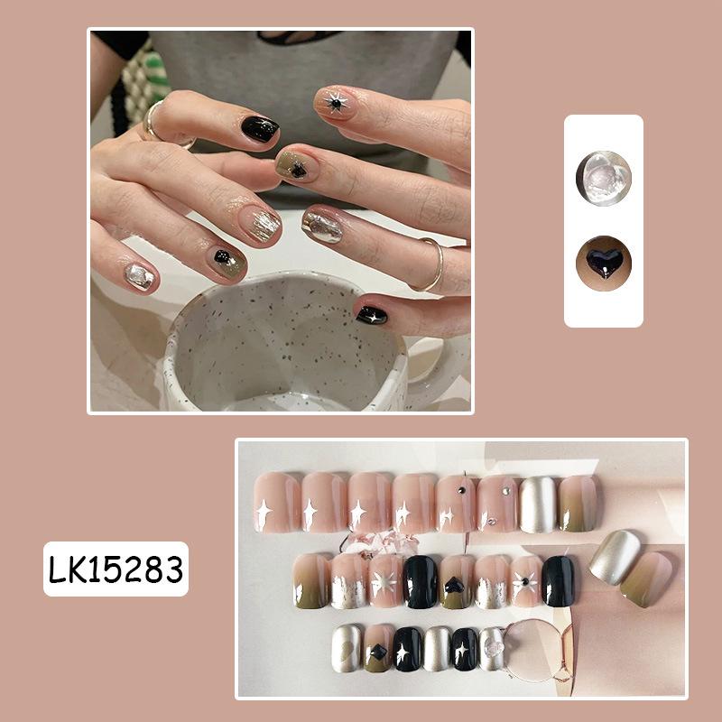 Autumn & Winter Japanese Love Nail Art Stickers: Semi-Handmade False Nails