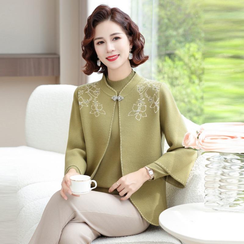 New mother spring coat knitted two pieces put on clothes middle-aged women autumn and winter loose sweater cardigan