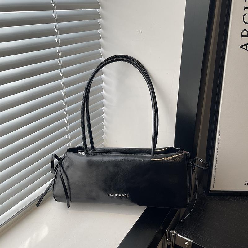 

Korean Style Retro Pu Leather Shoulder Bags for Women Simple Bow Ladies Underarm Bag Versatile Solid Color Female Pillow Handbag чёрный