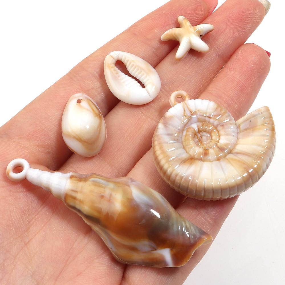 10-100pcs Natural Shell Acrylic Beads Ocean Light Brown  Seashell Pendants For Jewelry Making DIY Bracelets Keychain Accessories