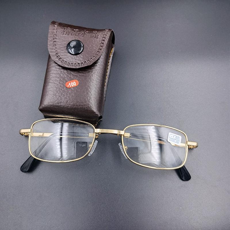Photosensitive Color-Changing Folding Myopia Glasses with 100-600 Degree Lenses