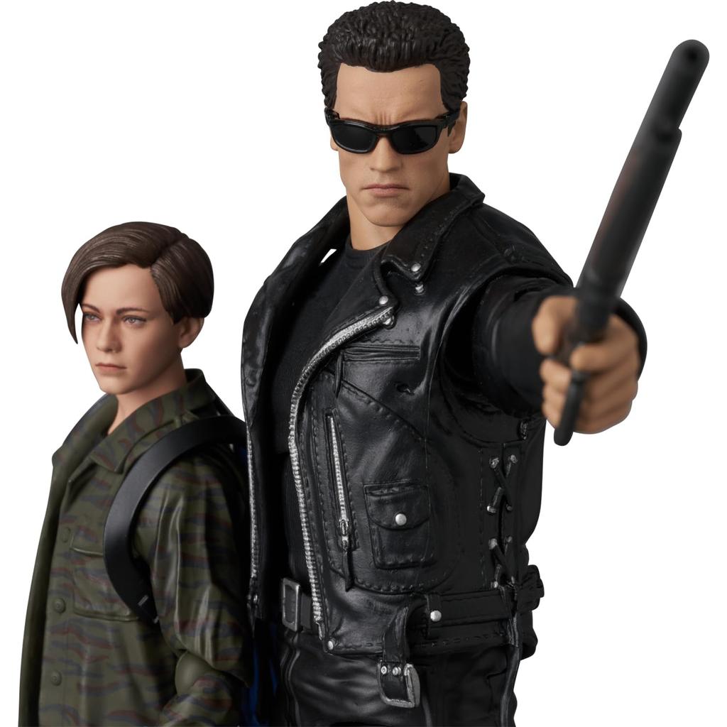 MEDICOM TOY MAFEX T-800 Terminator 2 Judgment Day & John Connor Action Figures Non-Scale Fully Articulated Painted 160mm/130mm
