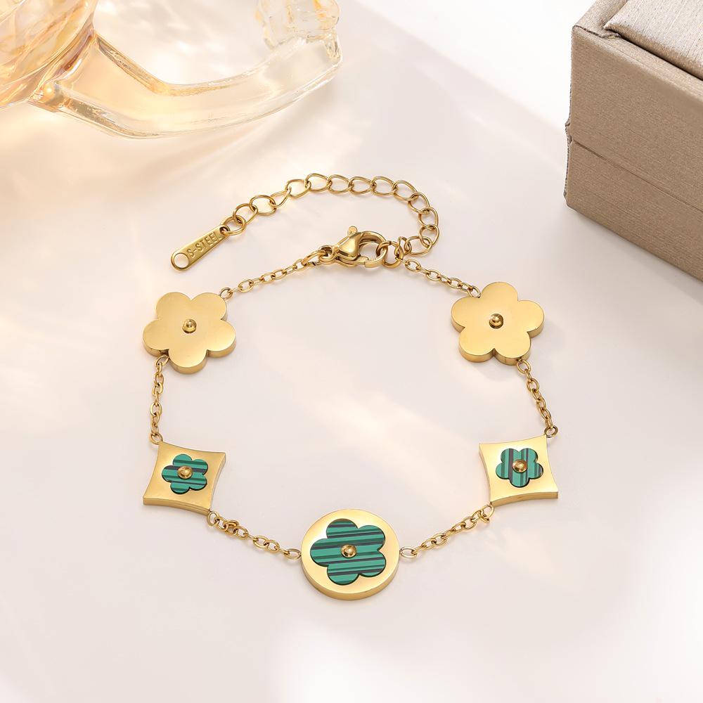 Trendy Titanium Steel Mother-of-Pearl Flower Bracelet, 18K Gold Plated Women's Summer Jewelry