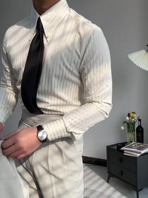 Ruishen Apparel: Retro Striped Slim Fit Pointed Collar Shirt for a Stylish Gentlemanly Look