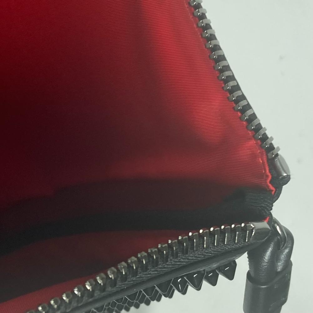 Christian Louboutin 1195035 Bolso de mano Bolso con tachuelas con correa Bolso de mano Sin usar