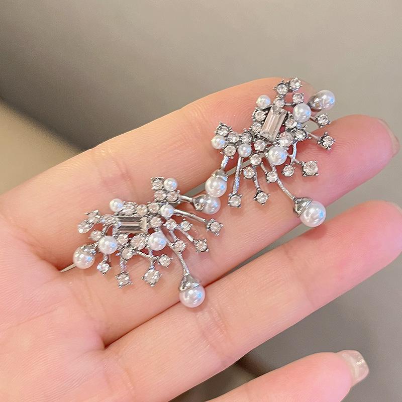 

ZAKOL Преувеличенная большая серьга для женщин Блестящий кристалл циркон в форме полумесяца Вечерние аксессуары для ушей Свадебный циркон