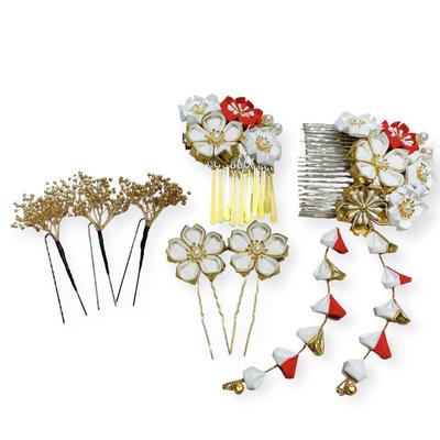 White and Gold Tsumami Zaiku Hair Ornament with Gold Baby's Breath and Dried Flowers. Suitable for Traditional Japanese Attire, Coming-of-age