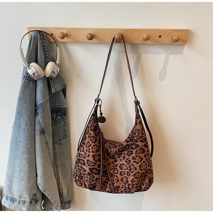 Ретро супер огненный леопардовый принт сумка под мышку модная большая вместительная сумка-тоут сумка-мессенджер женская осенняя новая модная сумка на плечо