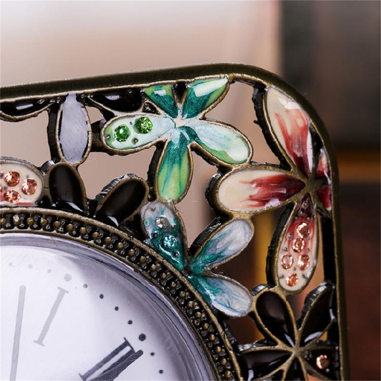 Small Table Clock with Enamel Color Metal Clocks Quiet Timekeeping for Collectors Mantel Clock Home Decoration