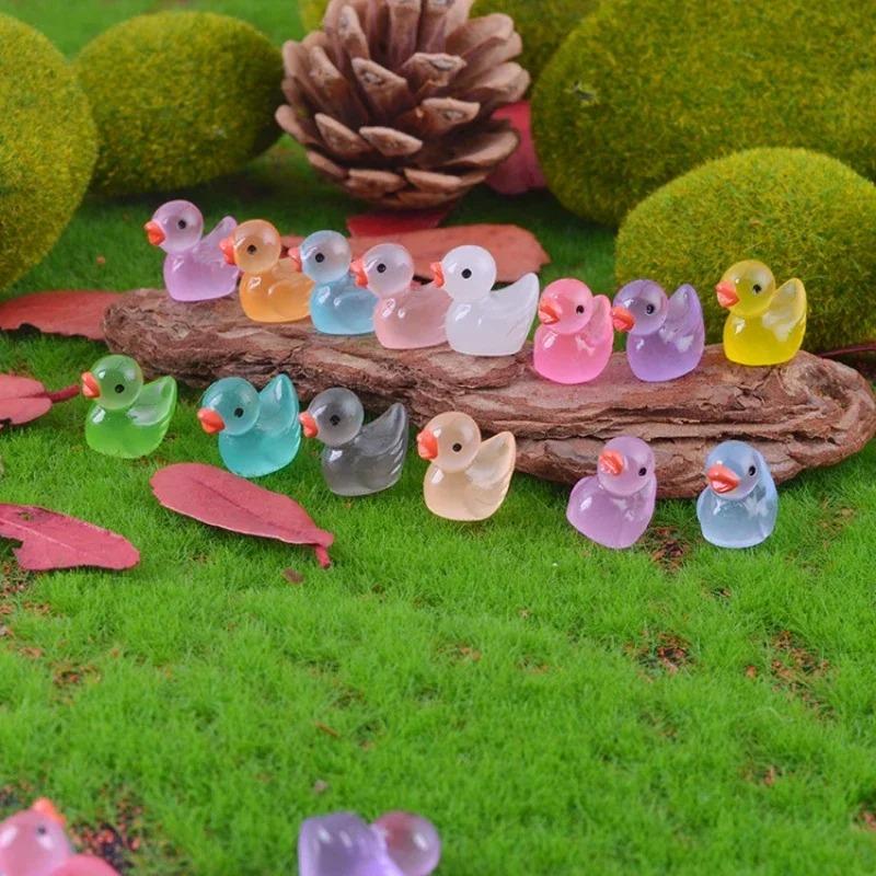 100/50Pcs Resin Mini Duck Miniature Figurines Ornaments Decor Yellow Animal Garden Crafts Tiny Duck Landscape Plants Fairy