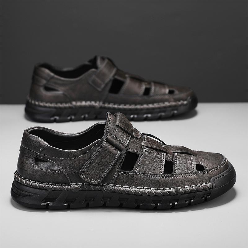 Men's Closed Toe Sandals Large Size Genuine Leather Casual Sandals Outdoor Hiking Sandals Hand Sewn Casual Sandals