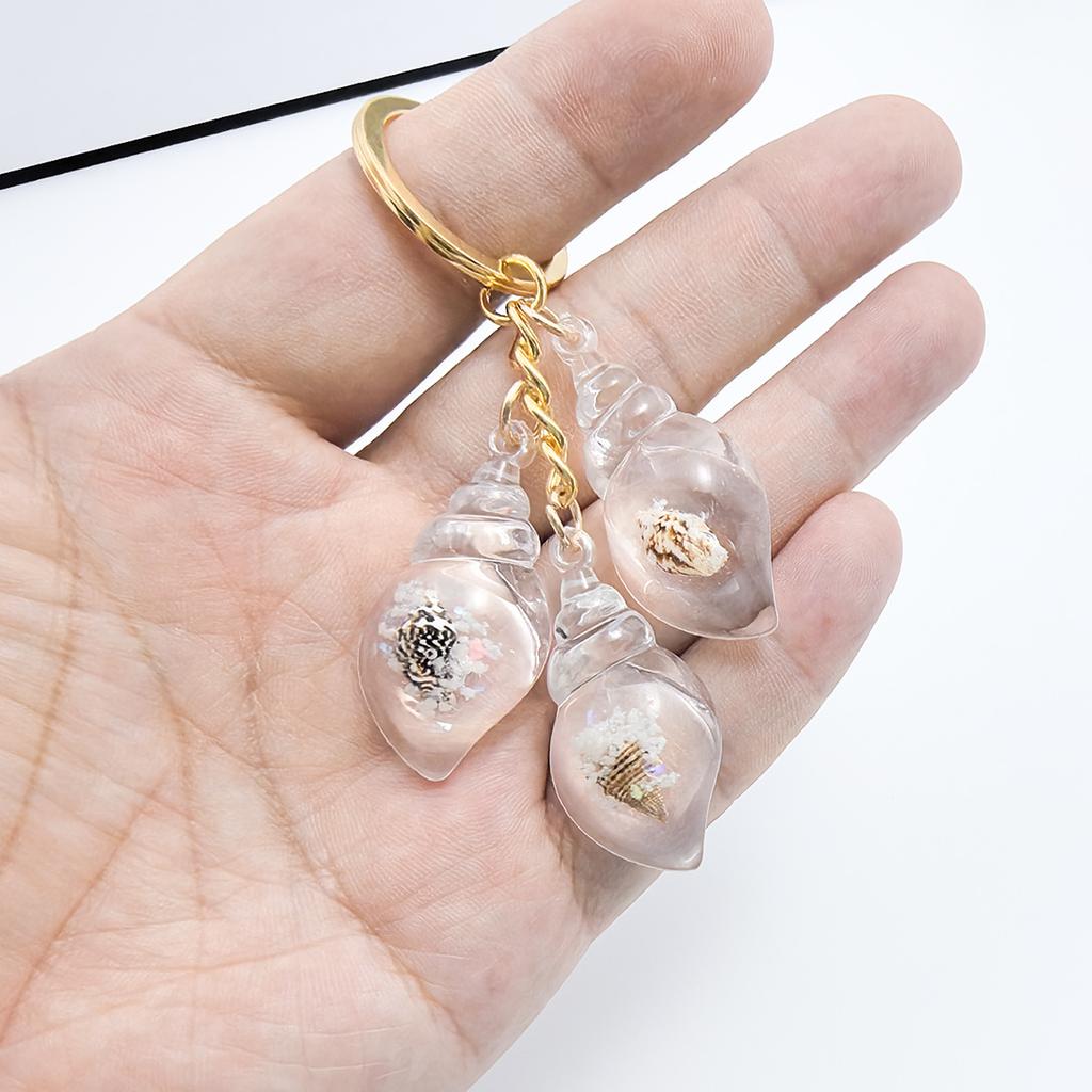 Luminous Transparent Conch Keychain Y2k Trendy Bag Pendant for Women Couple Family Keychain Pendant