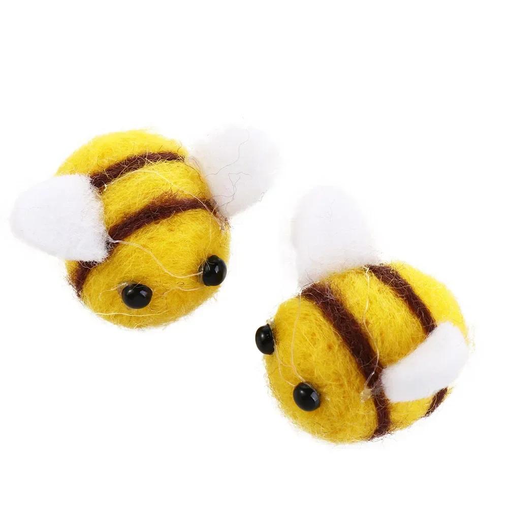 10Pcs Kawaii Wool Felt Honeybee DIY Bag Pendant Miniature Bee Decoration Home Decor