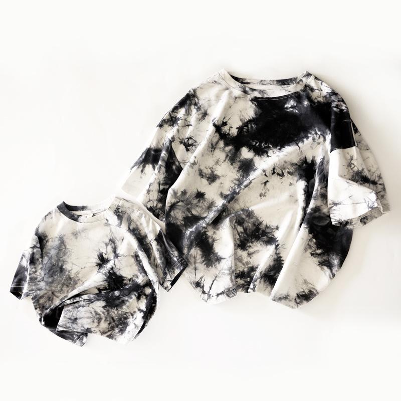 Black And White Tie Dye Drop Shoulder T Shirt Family Matching Outfits Loose Fit Summer Round Neck Top For Mom Dad And Kids 90cm
