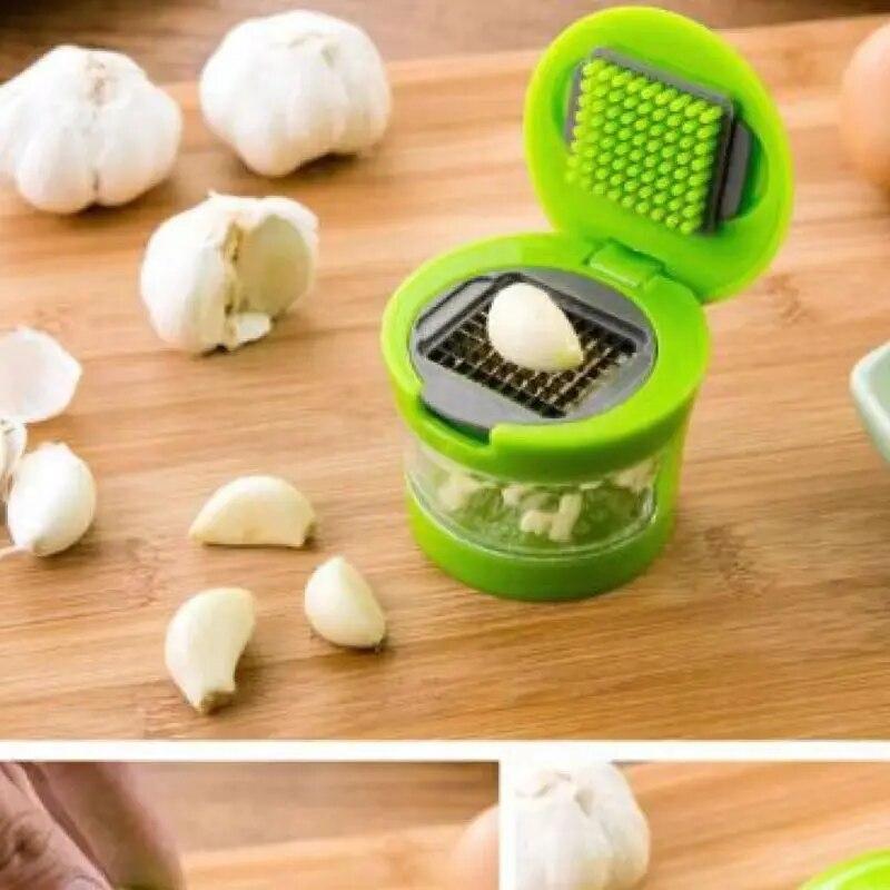 Multi-functional Plastic Garlic Mud Press Mud Press Slicer Dicing Storage Kitchen Convenient Vegetable Gadget Garlic Mud Press