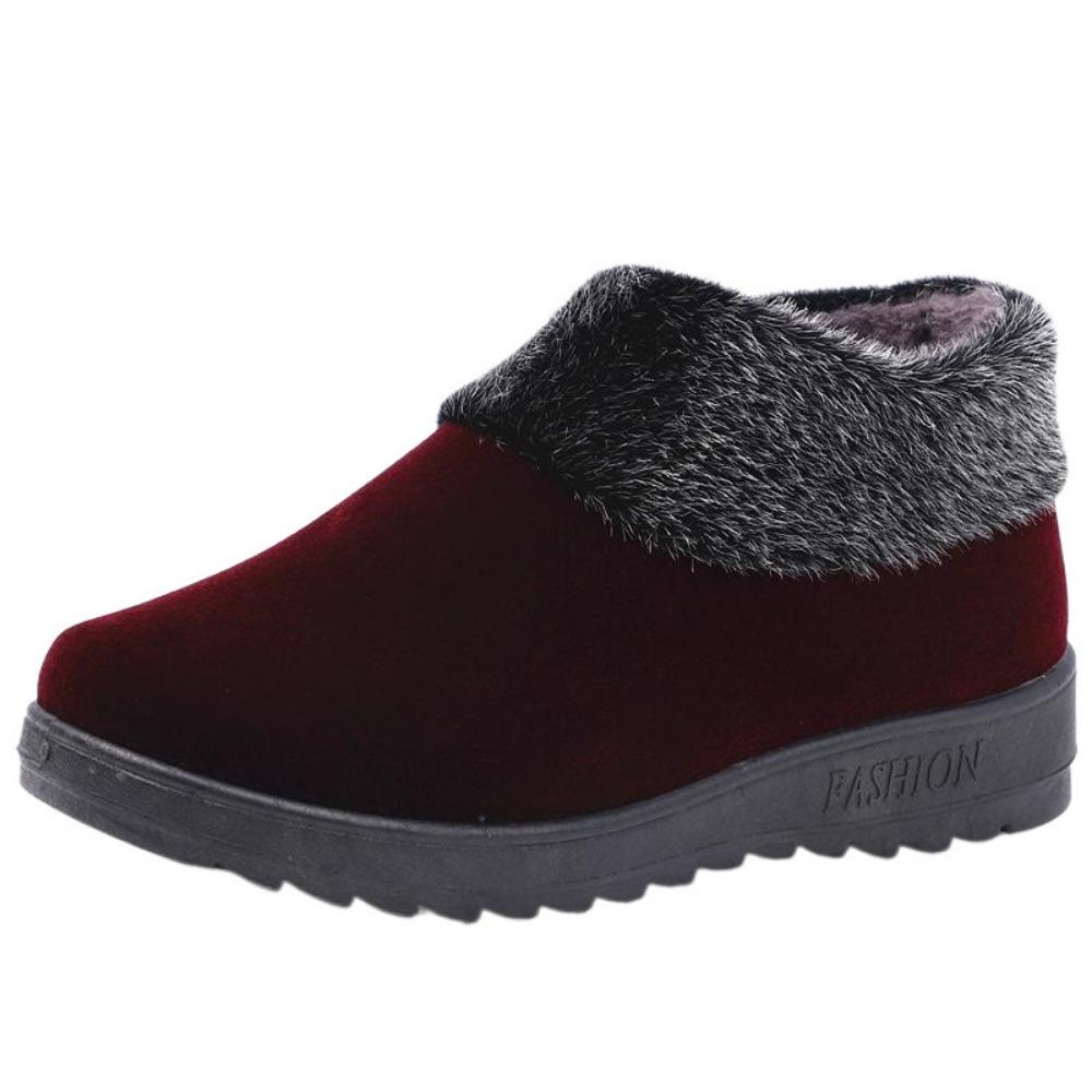 Autumn and Winter Women's Cotton Shoes: Warm Flat-Bottomed Mother Short Boots with Velvet Lining