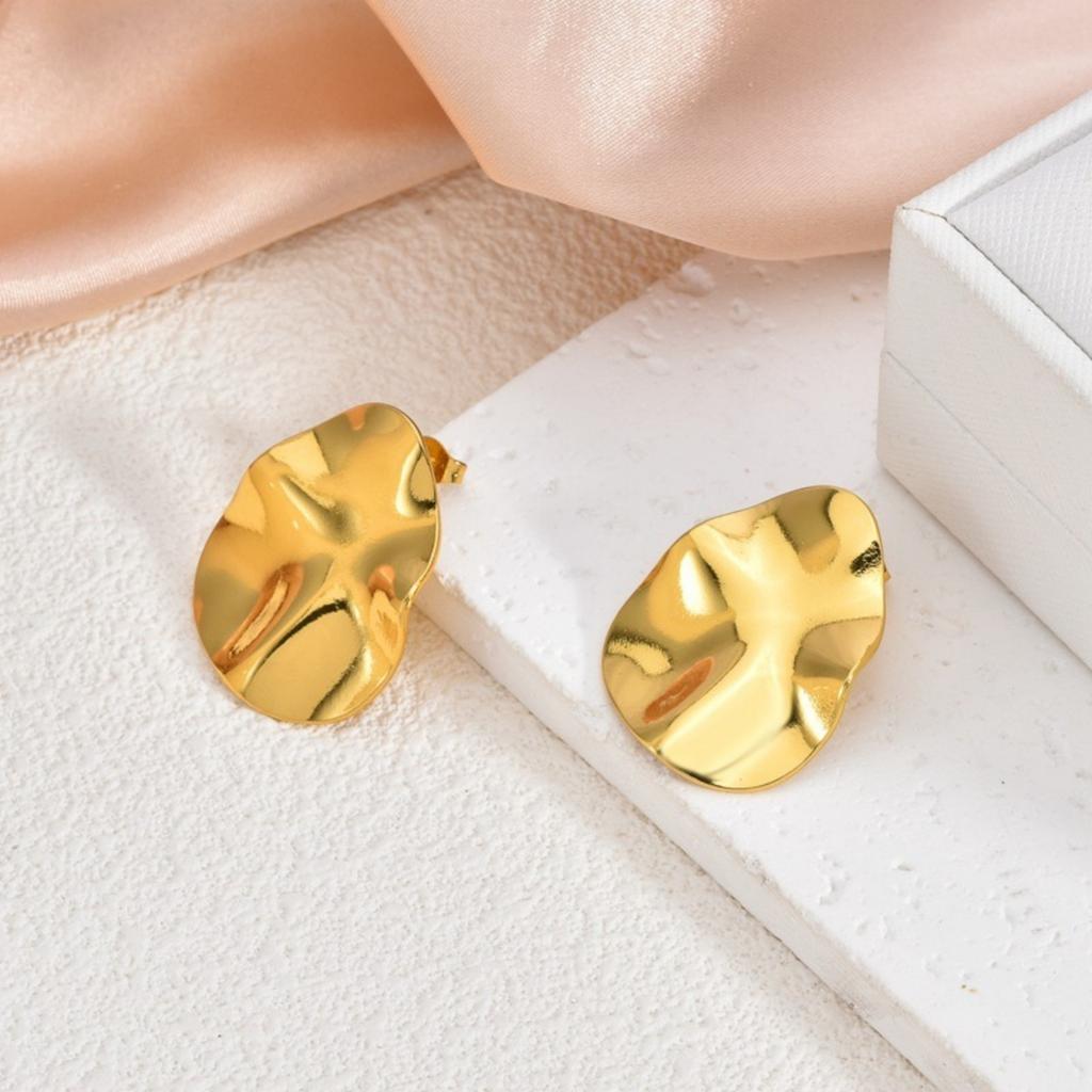 1 Pair Stylish 18K Gold Plated 304 Stainless Steel Ear Post Stud Earrings Heart Flower Butterfly Starfish For Women Gift
