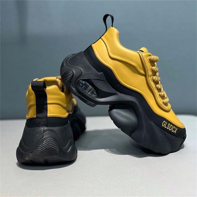 2024 Spring & Fall Men's Trendy Thick Sole Leather Sneakers - Non-slip & Wear-resistant.