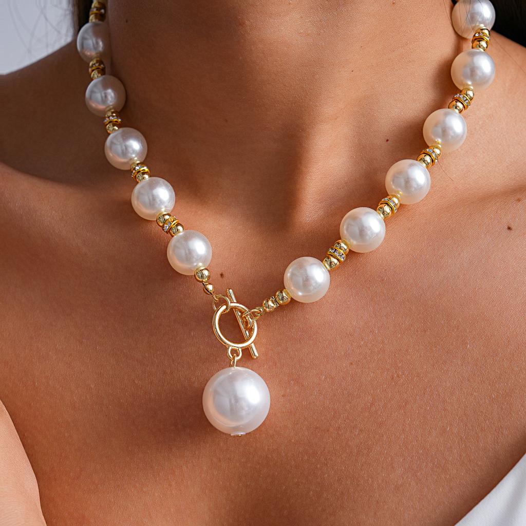 European American Retro Pearl Beaded Diamond‑Set OT Buckle Necklace Niche High‑Grade Simple Versatile Collarbone Trend Jewelry