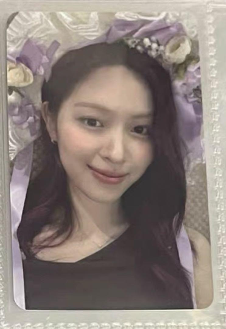 

[USED] itzy GWBG Starriver 1.0 Autograph Session Bonus Trading Card Ryujin