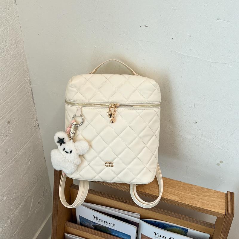 Schoolbag Diamond Embroidery Thread Large Capacity Chain Backpack 1011 New Commuter Women's Backpack Outdoor Travel Bag School Bag