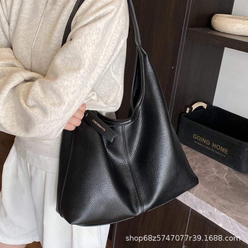 Foreign Order Commuting To Work Large Capacity Tote Bag Xiaohongshu Super Fire Sweet Spring Shoulder Bag Vegetable Basket Armpit Bag