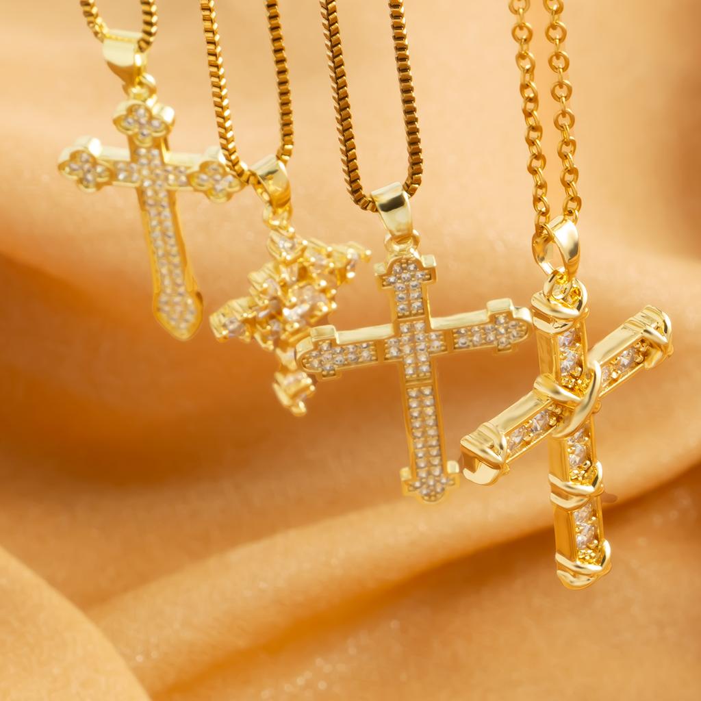Cubic Zirconia Diamond Minimalist Cross Pendant for Women's Fashionable Stainless Steel Golden Sexy Jewelry Gift Party Necklace