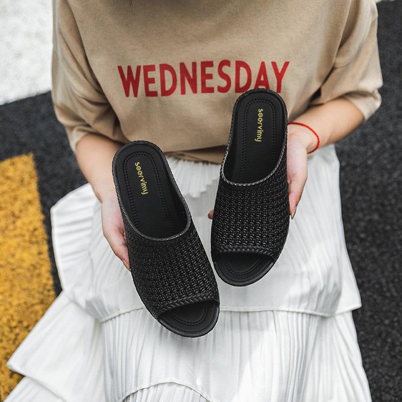 Cool Slippers for Women In Summer, Sloping Heels, Thick Soles, Fashionable Outdoor Beach Shoes, Mesh Hollowed Out Women's Slippers