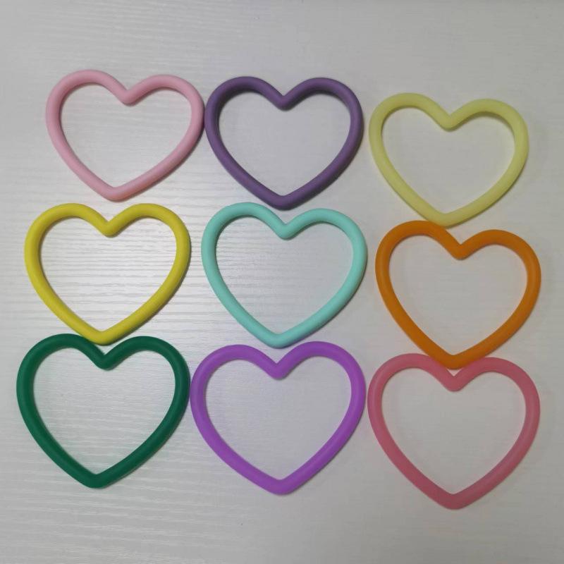 

Heart-Shaped Silicone Bracelet Keychain Phone Strap