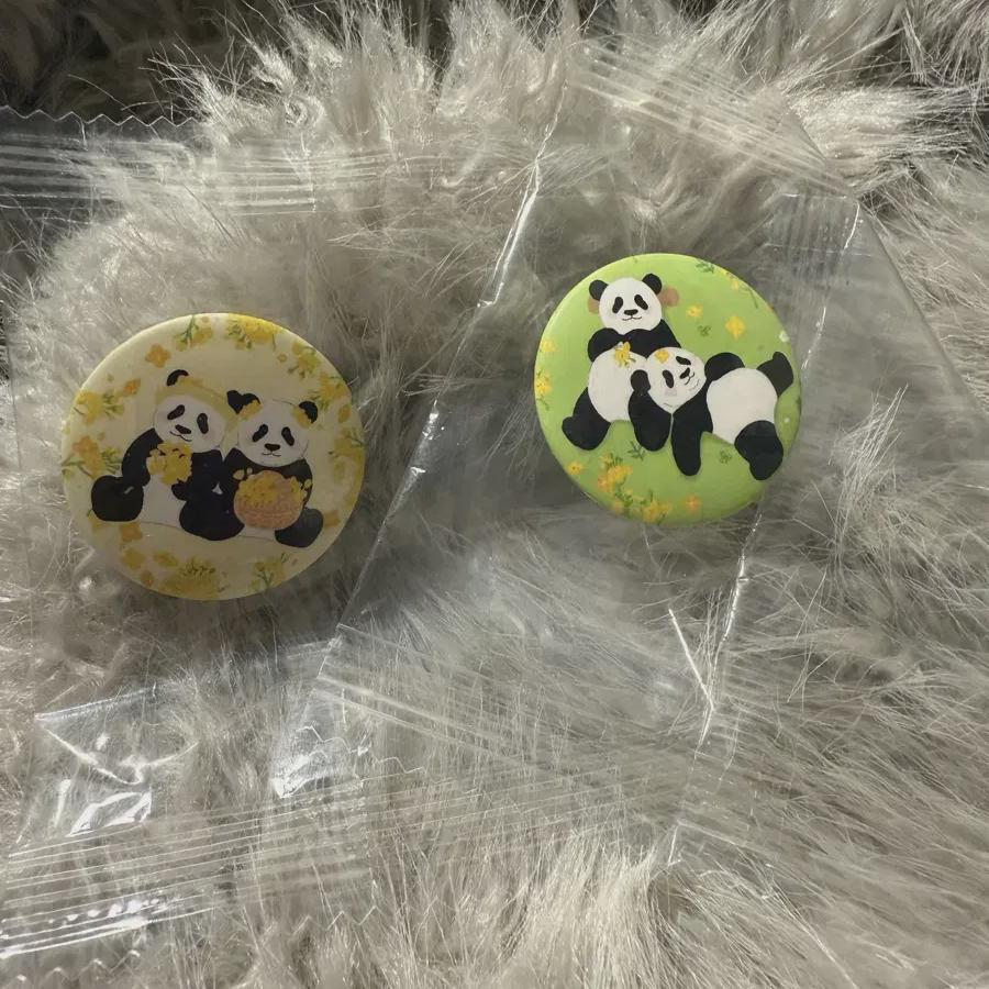 

2 Ruibao Huibao Rapeseed Badges