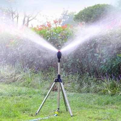 ראש ממטרה השקיה סיבובי 360 מעלות עם תמיכה טלסקופית חצובה ממטרה מסתובבת אוטומטית ראש ממטרה להשקיית גינה