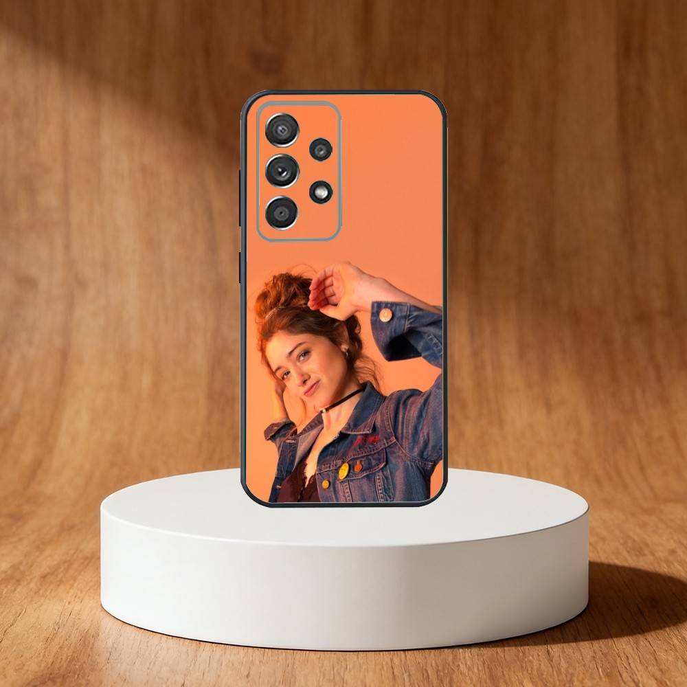 Actress Natalia Dyer Phone Case For Samsung S25,S24,S21,S22,S23,S30,Ultra,S20,Plus,Fe,Note,10,9,5G Black Cover