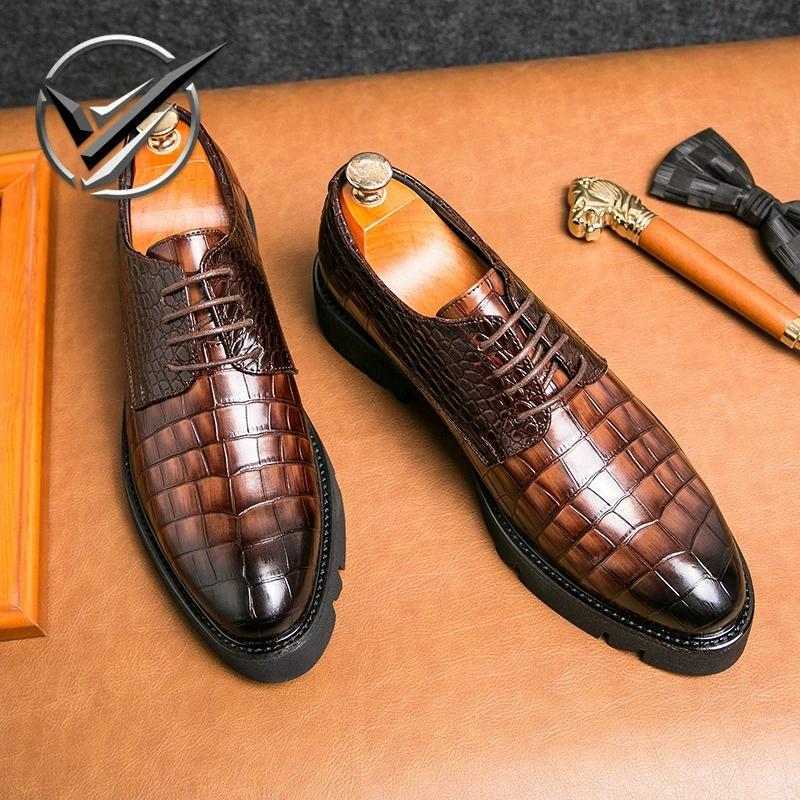 Fashion New 2025 Crocodile Pattern Men Dress Shoes Thick Bottom Heightening Rubber Sole Comfortable Casual Leather Footwear