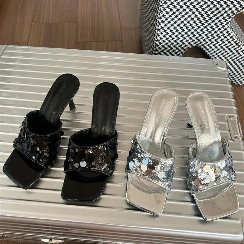 Modne buty damskie 2024 Modne płytkie damskie kapcie Nowe cekiny Modne kapcie Wysokiej jakości obcasy z kwadratowym noskiem Kobiety Zapatos