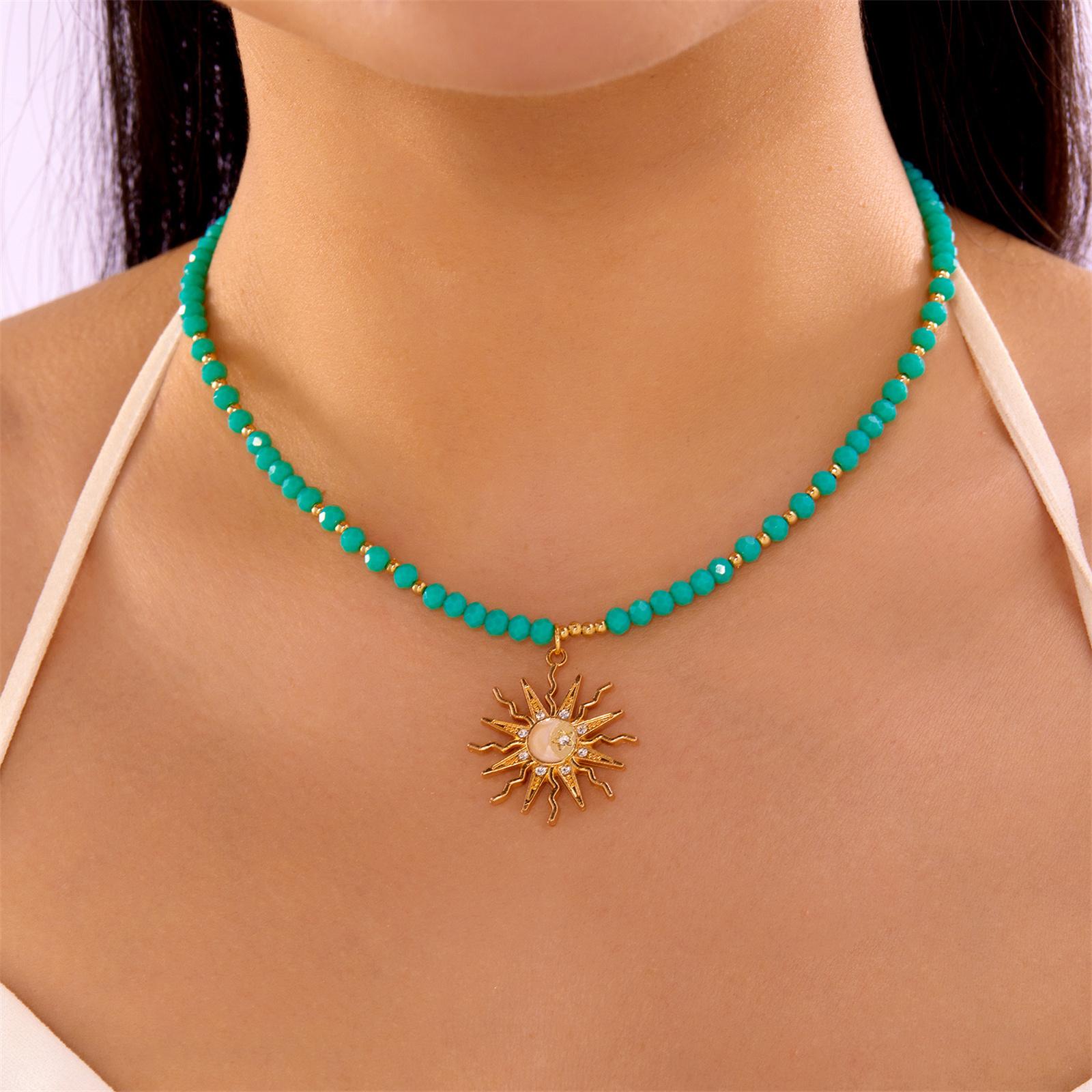

Beaded Necklace for Women Gold Sun Moon Pendant Necklace Summer Sunflower Pendant Colorful Rice Beads Choker Necklace Christmas one size зелёный