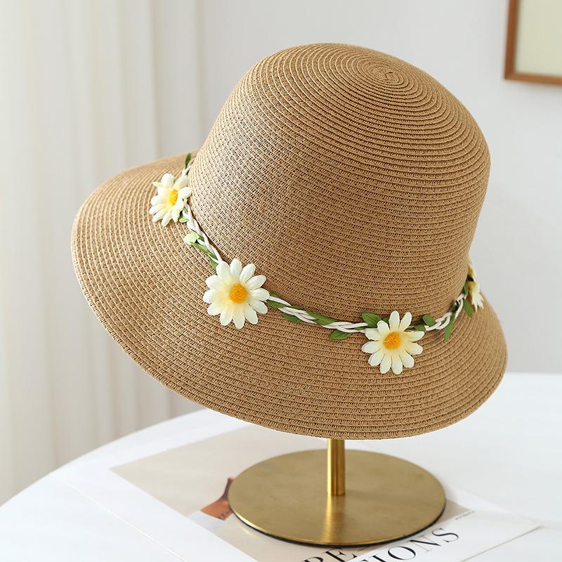 French idyllic daisy wreath straw hat women's spring and summer seaside vacation sun protection big brim sun hat shows small face