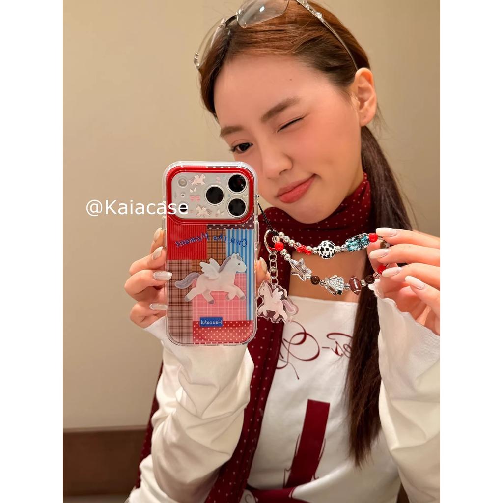 New Year's Year of the Horse splicing red plaid Pegasus is suitable for Apple 17promax mobile phone case iphone16pro new