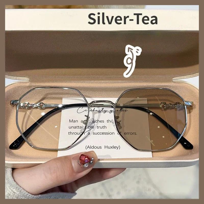 0~-400 Myopia Glasses  Photochromic Blue Light Resistant Glasses Girls' Large Frame Anti Fatigue Myopia Finished Product