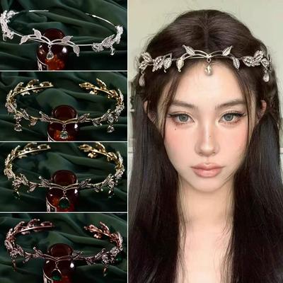 Retro Legierung Diamant Blatt Wassertropfen Anhänger Krone Kopfschmuck für Festivals