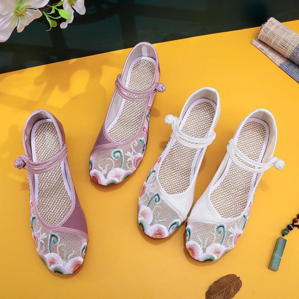 Mesh Fangdian, new square heel with cheongsam Hanfu shoes, ethnic style single shoes, embroidered shoes