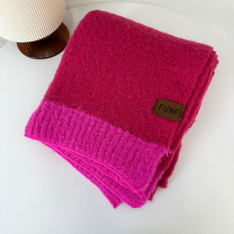 Autumn and winter new thickened long fluffy high-end scarf warm thickened contrasting knitted scarf
